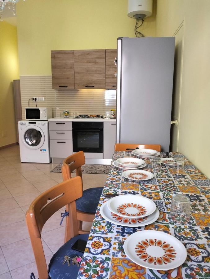Casa Nicole - Letojanni Taormina Apartman Kültér fotó