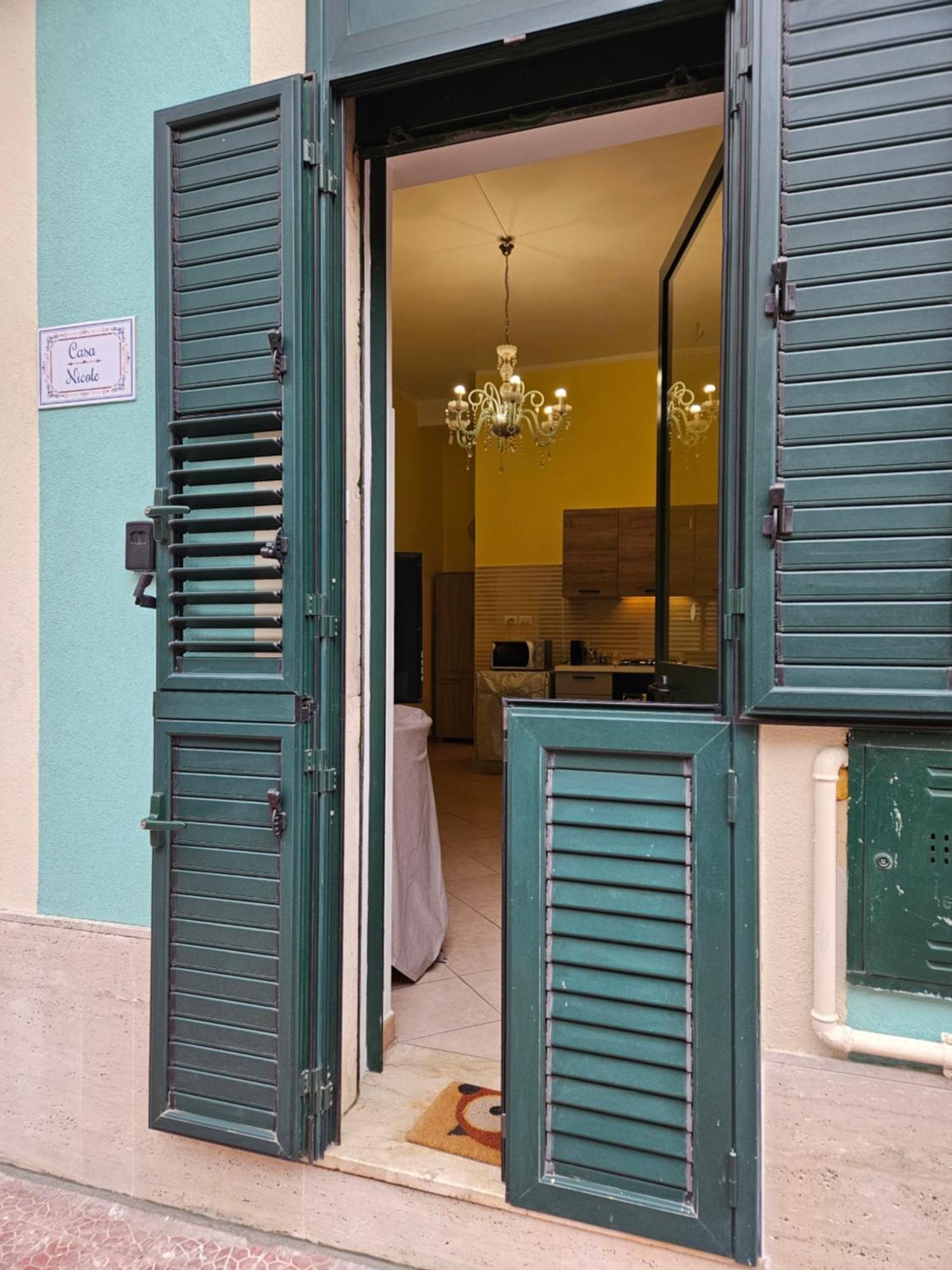 Casa Nicole - Letojanni Taormina Apartman Kültér fotó