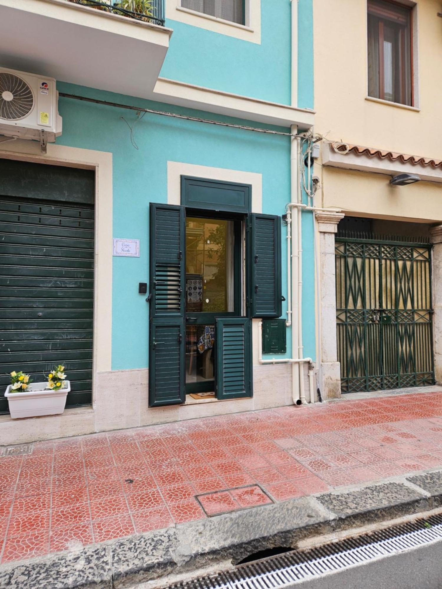 Casa Nicole - Letojanni Taormina Apartman Kültér fotó