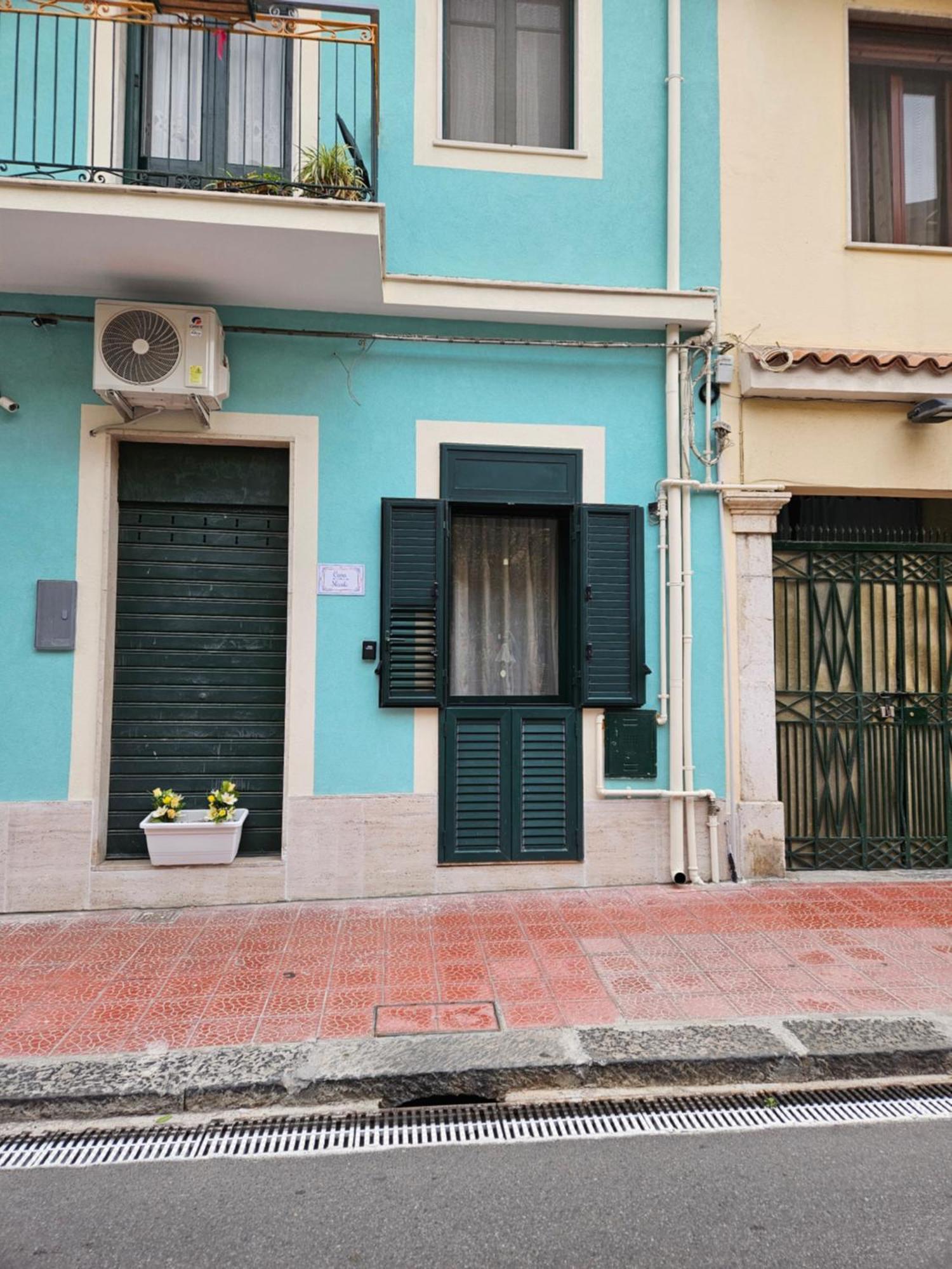 Casa Nicole - Letojanni Taormina Apartman Kültér fotó